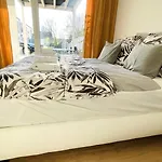 House Flow, 3 Room, Free 2 Parking ブラチスラヴァ