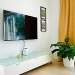 House Flow, 3 Room, Free 2 Parking Lägenhet Bratislava