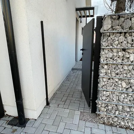 Lägenhet House Flow, 3 Room, Free 2 Parking *