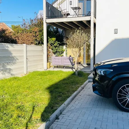 House Flow, 3 Room, Free 2 Parking Bratislava