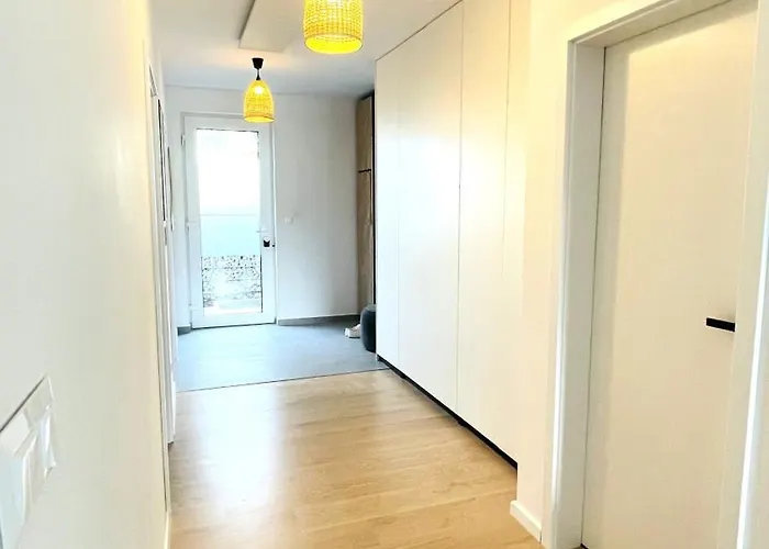 アパート House Flow, 3 Room, Free 2 Parking