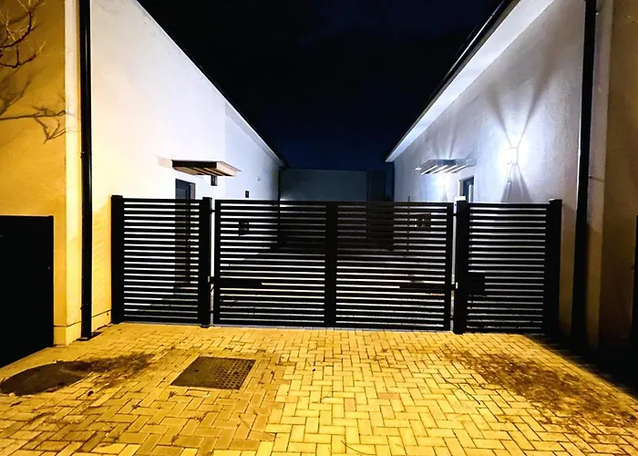 House Flow, 3 Room, Free 2 Parking Appartement *