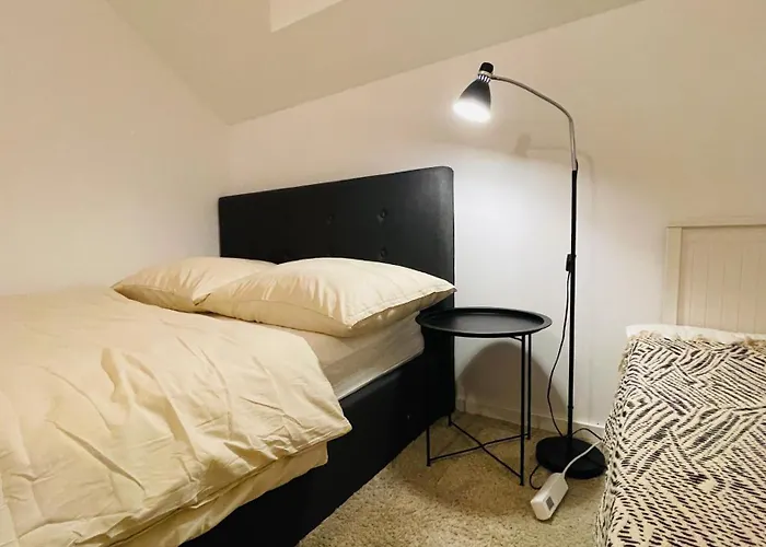 House Flow, 3 Room, Free 2 Parking דירה