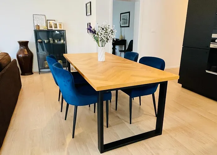 House Flow, 3 Room, Free 2 Parking Bratislava