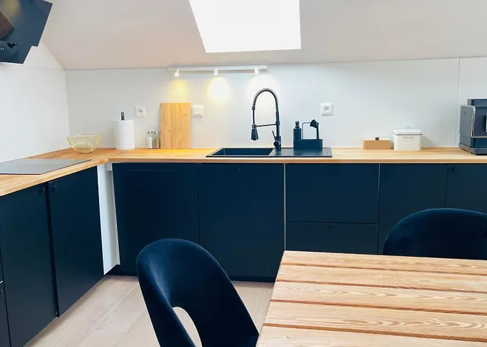 House Flow, 3 Room, Free 2 Parking