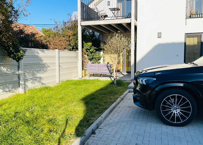 House Flow, 3 Room, Free 2 Parking ברטיסלאבה