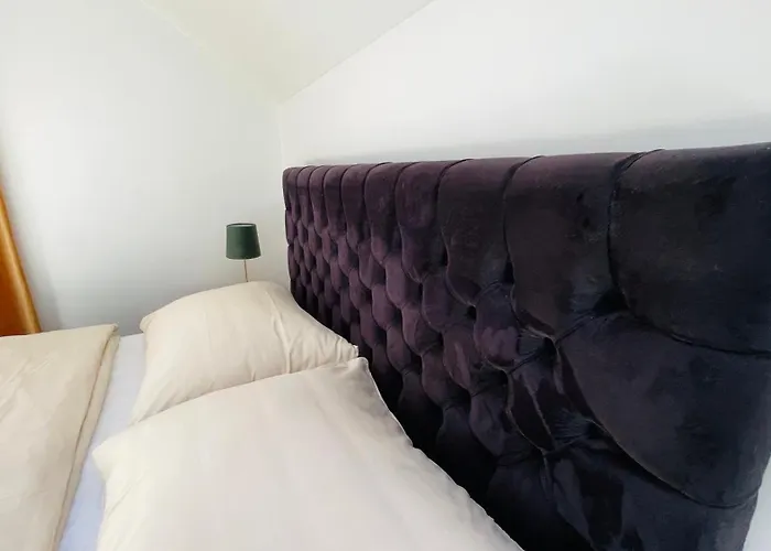 House Flow, 3 Room, Free 2 Parking Апартаменти *