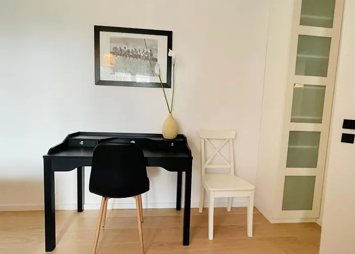 House Flow, 3 Room, Free 2 Parking Apartamento Bratislava